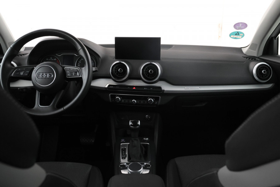 Audi Q2 35 TFSI S Edition Automaat, Sline, navigatie,