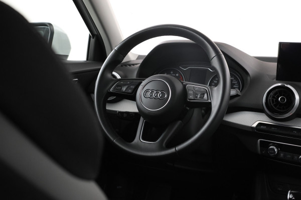 Audi Q2 35 TFSI S Edition Automaat, Sline, navigatie,