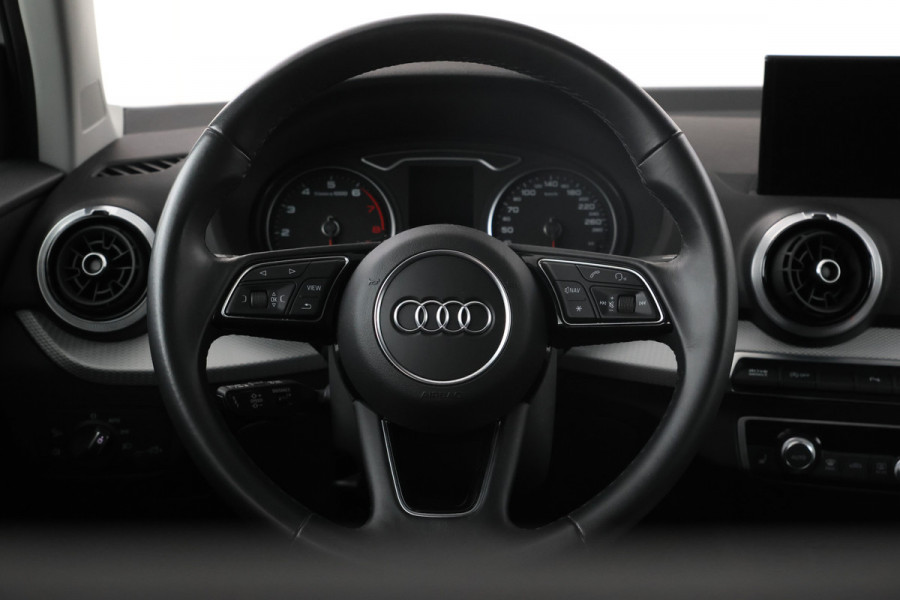 Audi Q2 35 TFSI S Edition Automaat, Sline, navigatie,