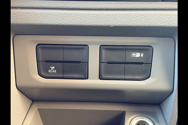 Volkswagen Crafter e-Crafter 36kWh 136PK Elektrische Koelwagen Zanotti LED Climate Control Cruise Control Carplay Camera Parkeersensoren 360° Frigo Koeler Kühlwagen