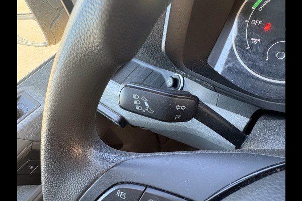 Volkswagen Crafter e-Crafter 36kWh 136PK Elektrische Koelwagen Zanotti LED Climate Control Cruise Control Carplay Camera Parkeersensoren 360° Frigo Koeler Kühlwagen