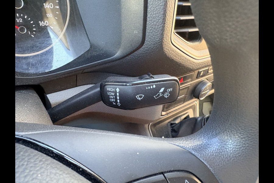 Volkswagen Crafter e-Crafter 36kWh 136PK Elektrische Koelwagen Zanotti LED Climate Control Cruise Control Carplay Camera Parkeersensoren 360° Frigo Koeler Kühlwagen