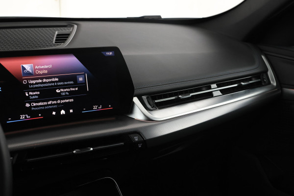 BMW iX1 eDrive20 67 kWh M-sport, Stoelen, Virtual, Climate,