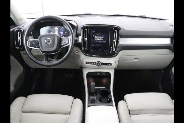 Volvo XC40 1.5 T5 Recharge Business Pro | SOH 89,2% | Leder | Memory | Stuur/stoel verwarming | Cruise control | Caplay | Park assist | Elektrische achterklep | Trekhaak