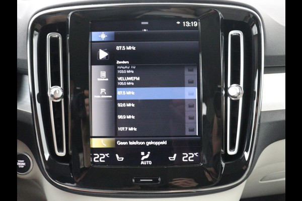 Volvo XC40 1.5 T5 Recharge Business Pro | SOH 89,2% | Leder | Memory | Stuur/stoel verwarming | Cruise control | Caplay | Park assist | Elektrische achterklep | Trekhaak
