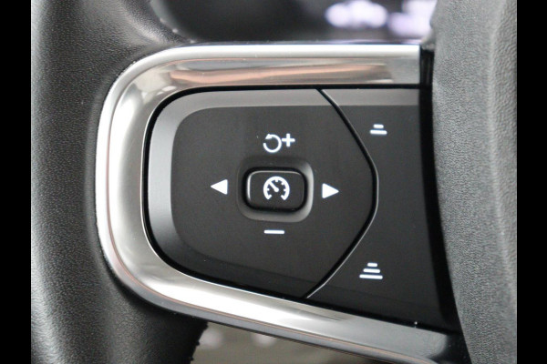 Volvo XC40 1.5 T5 Recharge Business Pro | SOH 89,2% | Leder | Memory | Stuur/stoel verwarming | Cruise control | Caplay | Park assist | Elektrische achterklep | Trekhaak