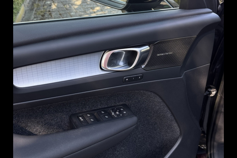 Volvo XC40 1.5 T4 Plug-in hybrid Plus Bright | Memory, Cruise, Carplay/Android, Stoel+Stuurverw., NAP |Dealerondehouden|1e Eig.|