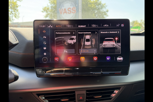 CUPRA Born BWJ 12-2021 | Adrenaline One 62 kWh | WARMTEPOMP | CLIMA | STOELVERW | 19'' LMV | CARPLAY | CAMERA A | NAVI