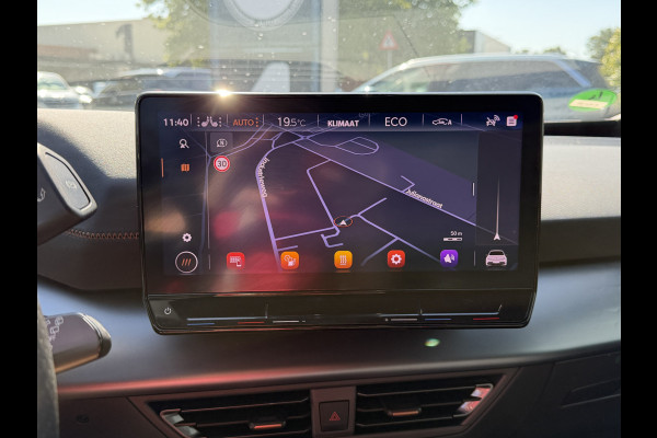 CUPRA Born BWJ 12-2021 | Adrenaline One 62 kWh | WARMTEPOMP | CLIMA | STOELVERW | 19'' LMV | CARPLAY | CAMERA A | NAVI