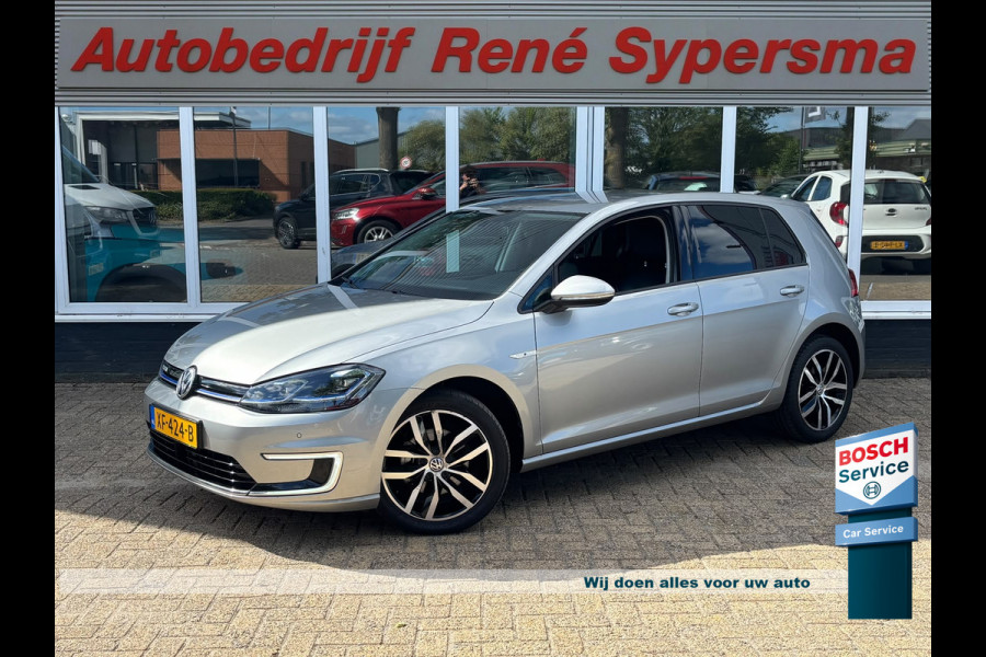 Volkswagen e-Golf | Apple Carplay | Leder | Stoelverwarming | Parkeersensoren | Adaptieve Cruise
