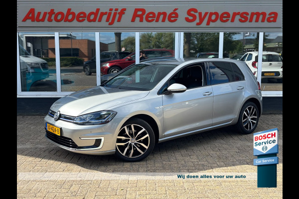 Volkswagen e-Golf | Apple Carplay | Leder | Stoelverwarming | Parkeersensoren | Adaptieve Cruise