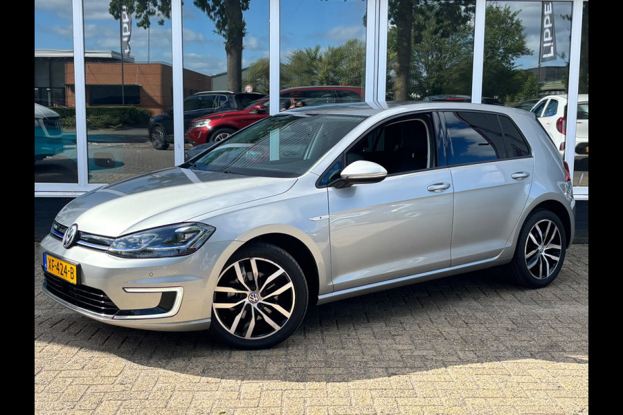 Volkswagen e-Golf | Apple Carplay | Leder | Stoelverwarming | Parkeersensoren | Adaptieve Cruise