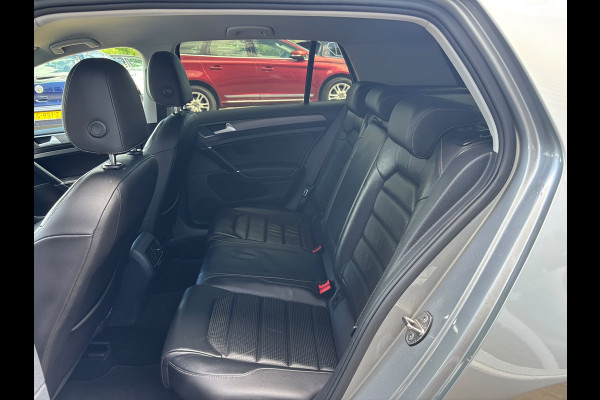 Volkswagen e-Golf | Apple Carplay | Leder | Stoelverwarming | Parkeersensoren | Adaptieve Cruise