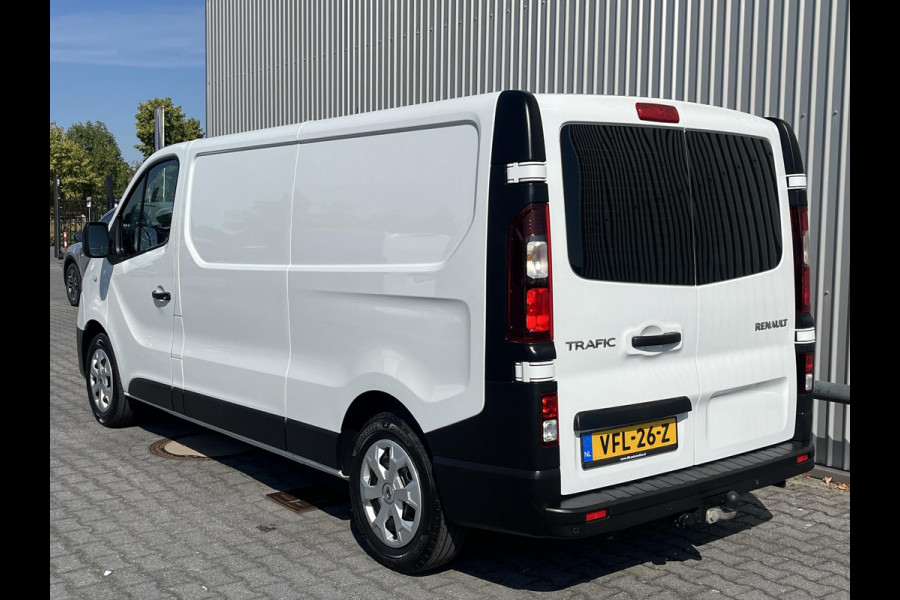 Renault Trafic 2.0 dCi 120 T29 L2H1*NAVI*HAAK*CRUISE*A/C*TEL*3PER