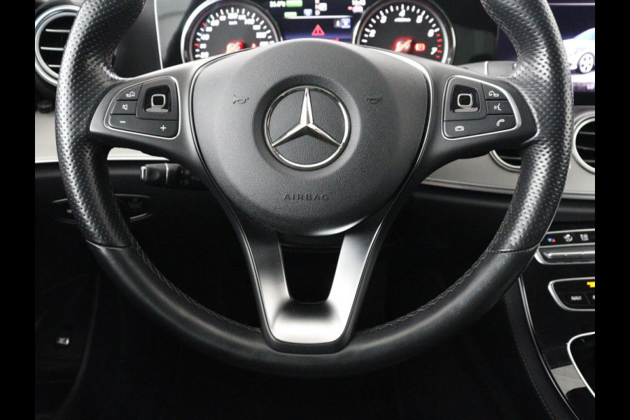 Mercedes-Benz E-Klasse 350 e Premium | Half leder | Stoel verwarming | Cruise control | Sfeerverlichting | Carplay | Navigatie | Camera | Park assist | Climate control