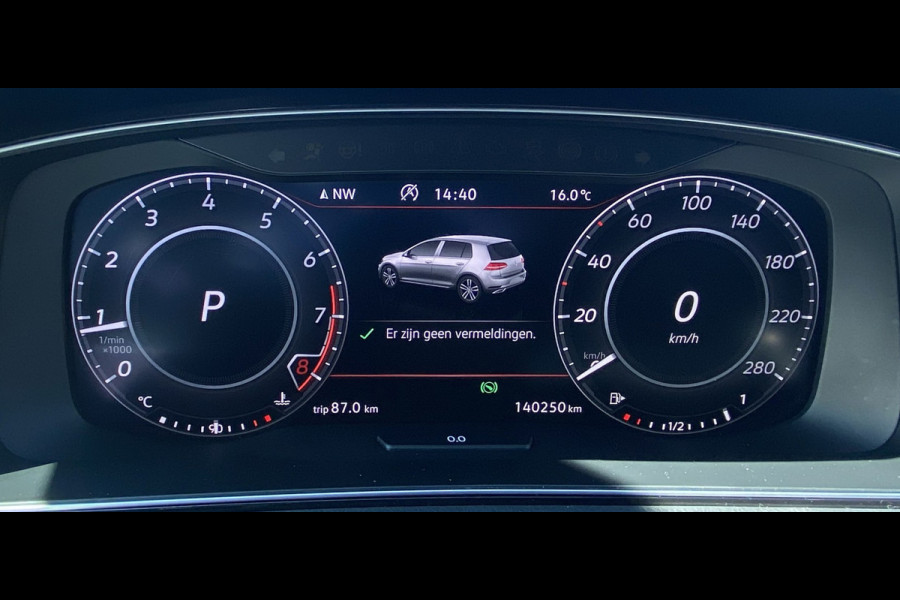 Volkswagen Golf 2.0 TSI GTI Performance/ Pano/ Dynaudio/ Keyless/ Virtual CP/ Dynamic lights