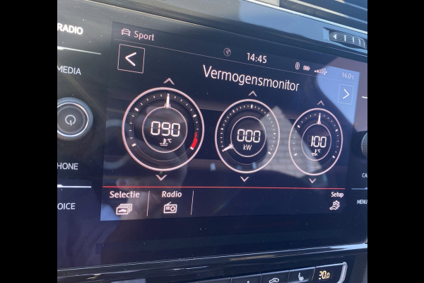 Volkswagen Golf 2.0 TSI GTI Performance/ Pano/ Dynaudio/ Keyless/ Virtual CP/ Dynamic lights