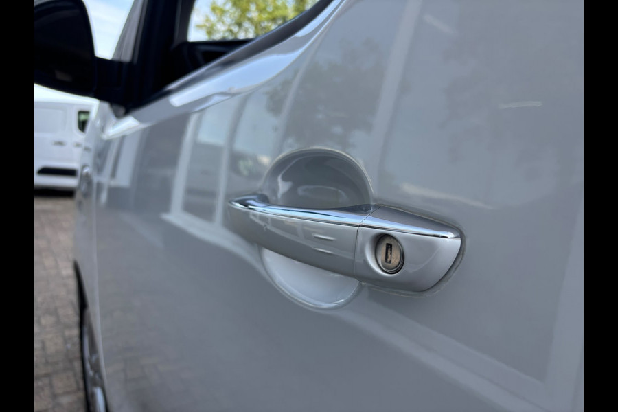 Opel Vivaro 2.0 CDTI L3H1 Innovation | Automaat | 360 Camera | 3 Zitplaatsen | Apple Carplay