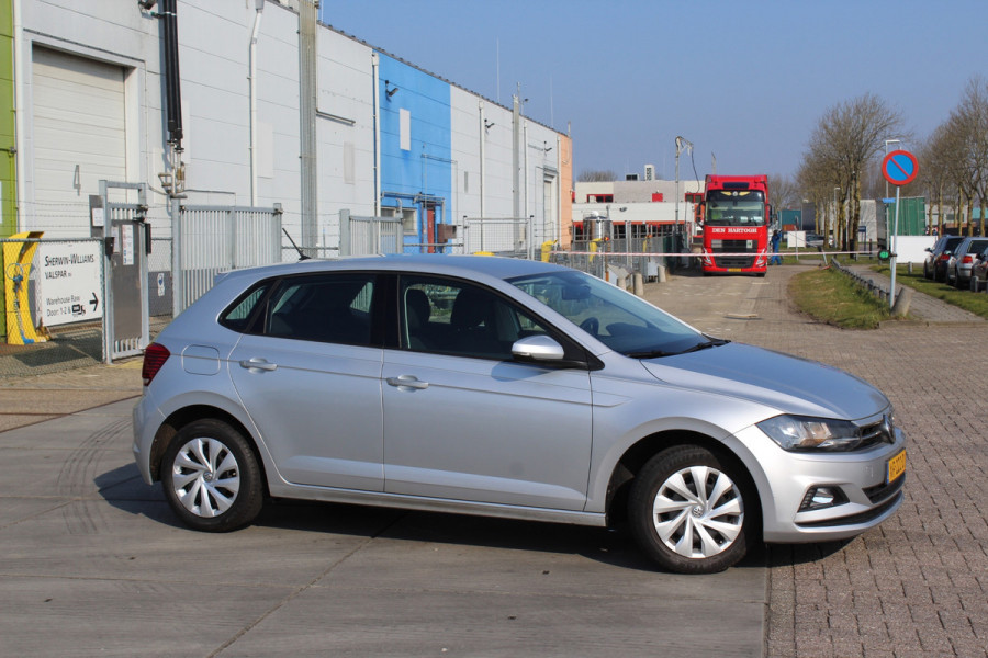Volkswagen Polo 1.0 TSI Comfortline NAP 2E EIG, NED AUTO 5 DRS AIRCO CRUISE