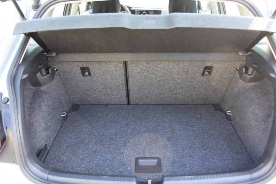 Volkswagen Polo 1.0 TSI Comfortline NAP 2E EIG, NED AUTO 5 DRS AIRCO CRUISE
