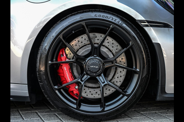 Porsche 911 4.0 GT3 | NL-Auto | Dealeronderhouden | Sport Chrono | Achterasbesturing | Race-Tex Hemelbekleding | 18 Wegs Verst. Stoelen | Camera | Hefsysteem Vooras |