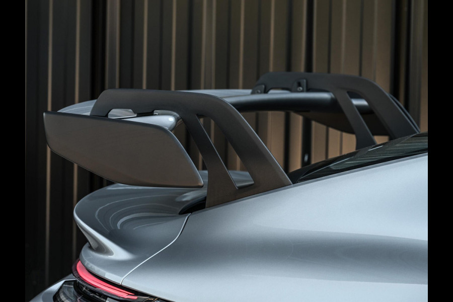 Porsche 911 4.0 GT3 | NL-Auto | Dealeronderhouden | Sport Chrono | Achterasbesturing | Race-Tex Hemelbekleding | 18 Wegs Verst. Stoelen | Camera | Hefsysteem Vooras |