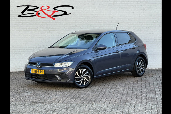 Volkswagen Polo 1.0 TSI Life Edition Camera Carplay Adaptive cruise Airco All season banden