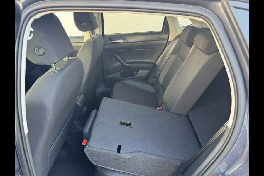 Volkswagen Polo 1.0 TSI Life Edition Camera Carplay Adaptive cruise Airco All season banden