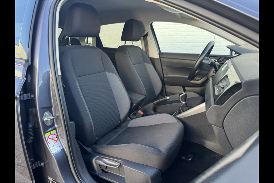 Volkswagen Polo 1.0 TSI Life Edition Camera Carplay Adaptive cruise Airco All season banden