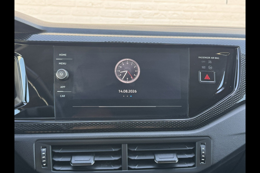 Volkswagen Polo 1.0 TSI Life Edition Camera Carplay Adaptive cruise Airco All season banden
