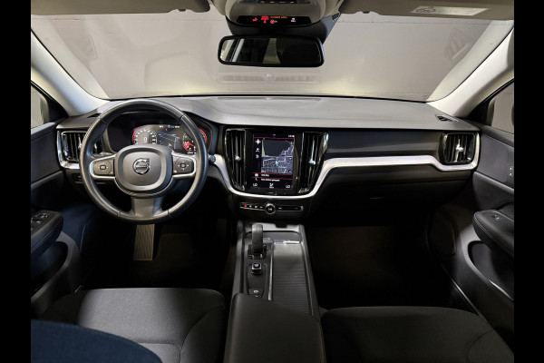 Volvo V60 2.0 B3 Momentum Advantage | Camera | Trekhaak | Apple Carplay