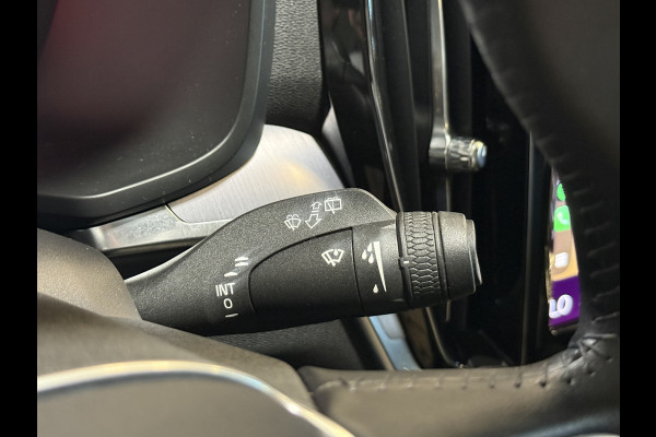 Volvo V60 2.0 B3 Momentum Advantage | Camera | Trekhaak | Apple Carplay
