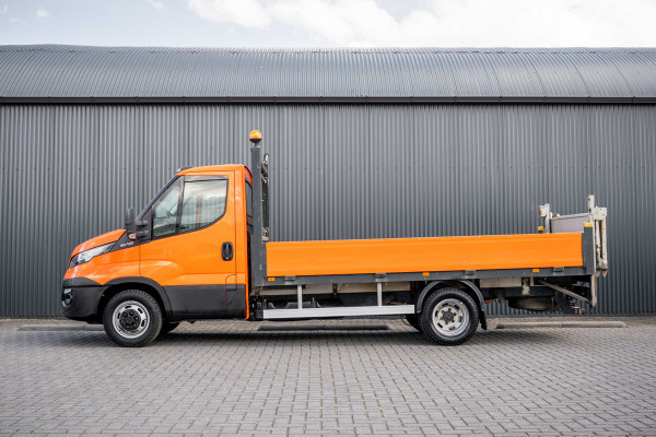 Iveco Daily 35C14 | 136 PK | N1 | Laadklep | 3.5T Trekhaak | Navi | Airco