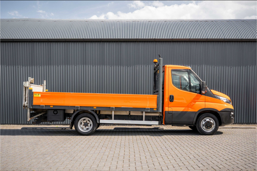 Iveco Daily 35C14 | 136 PK | N1 | Laadklep | 3.5T Trekhaak | Navi | Airco