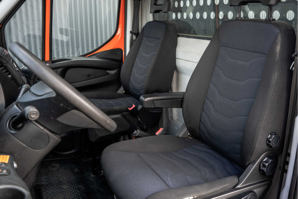 Iveco Daily 35C14 | 136 PK | N1 | Laadklep | 3.5T Trekhaak | Navi | Airco