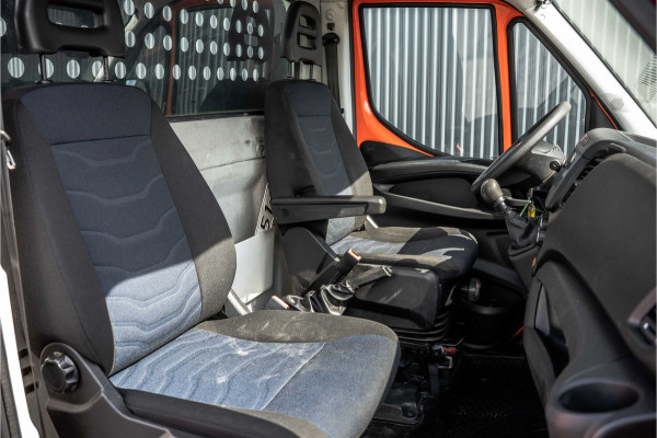 Iveco Daily 35C14 | 136 PK | N1 | Laadklep | 3.5T Trekhaak | Navi | Airco