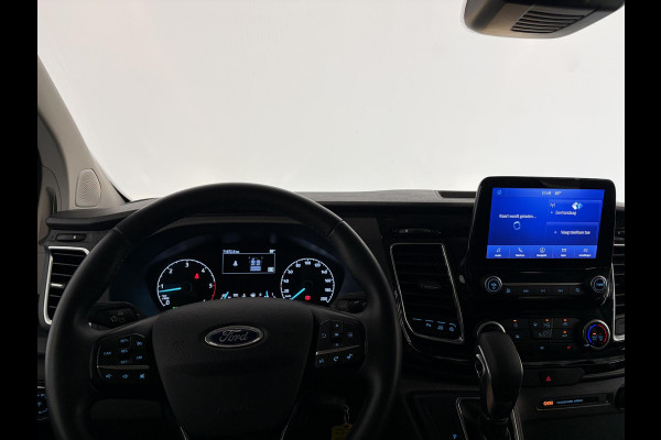 Ford Transit Custom 300 2.0 TDCI L2H1 Limited Dubbele cabine Navigatie Airco 2 Schuifdeuren Trekhaak Parkeersensoren Carplay DAB