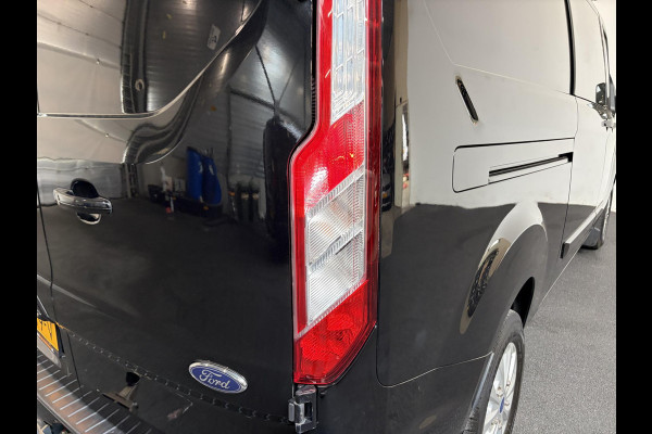 Ford Transit Custom 300 2.0 TDCI L2H1 Limited Dubbele cabine Navigatie Airco 2 Schuifdeuren Trekhaak Parkeersensoren Carplay DAB