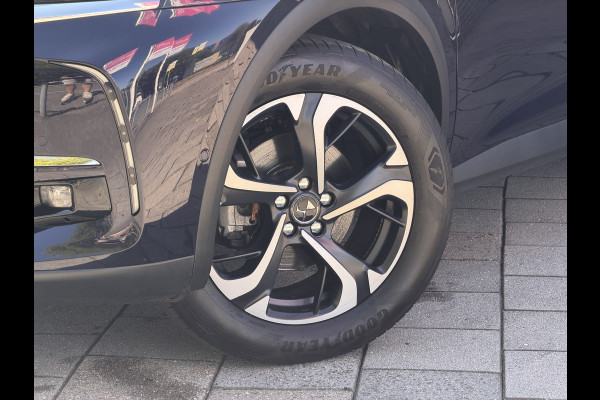DS 7 Crossback BWJ 2020 | 1.2T 131 PK Executive PANO DAK | | CAMERA | CLIMA | CRUISE | NAVI | CARPLAY | PDC | LMV | PRIV. GLAS | MULTIFUNCT. STUUR