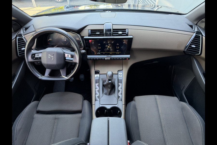 DS 7 Crossback BWJ 2020 | 1.2T 131 PK Executive PANO DAK | | CAMERA | CLIMA | CRUISE | NAVI | CARPLAY | PDC | LMV | PRIV. GLAS | MULTIFUNCT. STUUR
