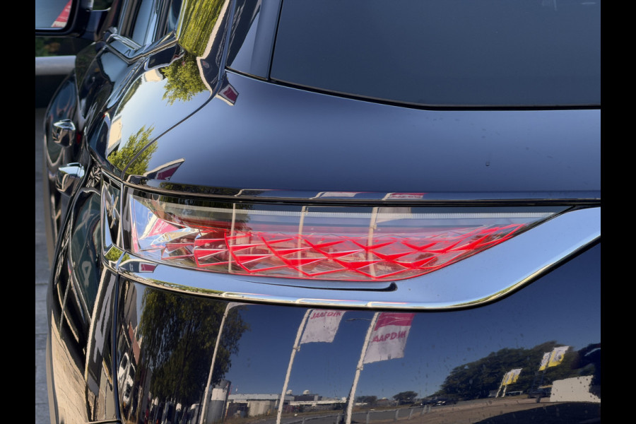DS 7 Crossback BWJ 2020 | 1.2T 131 PK Executive PANO DAK | | CAMERA | CLIMA | CRUISE | NAVI | CARPLAY | PDC | LMV | PRIV. GLAS | MULTIFUNCT. STUUR