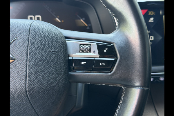 DS 7 Crossback BWJ 2020 | 1.2T 131 PK Executive PANO DAK | | CAMERA | CLIMA | CRUISE | NAVI | CARPLAY | PDC | LMV | PRIV. GLAS | MULTIFUNCT. STUUR