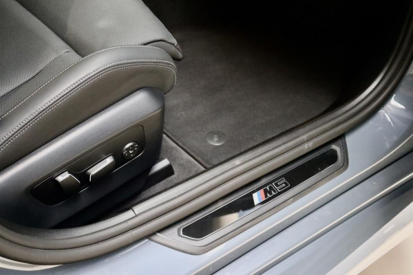 BMW 5 Serie M5 |M Drivers|PANO|Storm Bay Met.