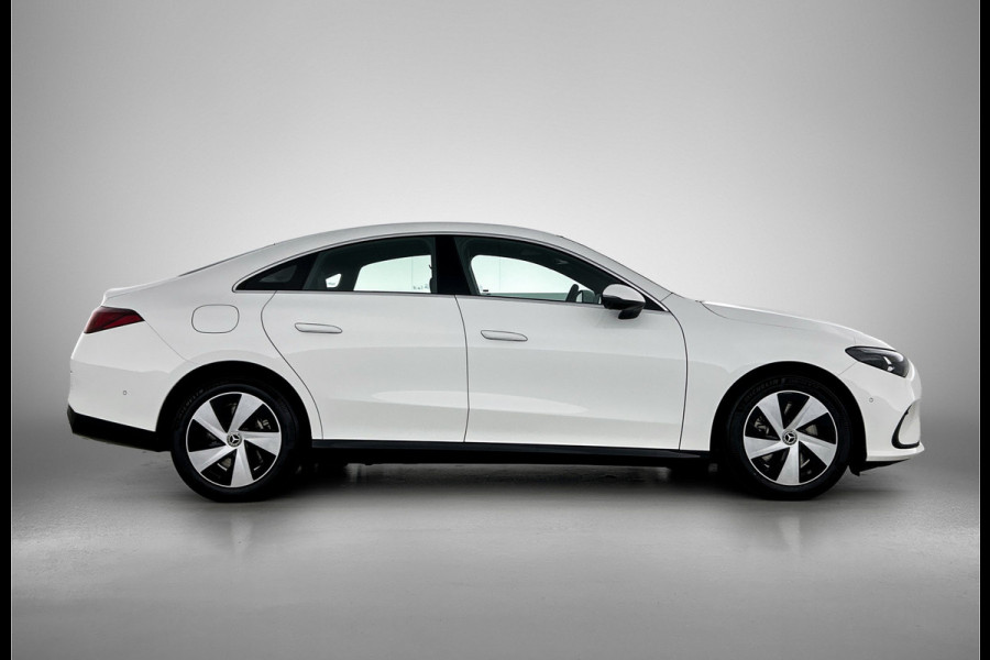 Mercedes-Benz CLA-Klasse 250+ Business Solution 85.5 kWh | Spiegelpakket | Vast panoramadak | Parkeerassistent | URBAN GUARD | 17 inch vijfspaaks LM-velgen | Stuur in leder |