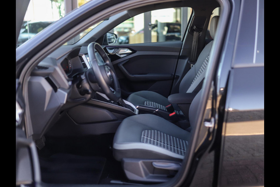 Audi A1 Sportback 40 TFSI Edition One | Keyless | Camera | Stoelverw.