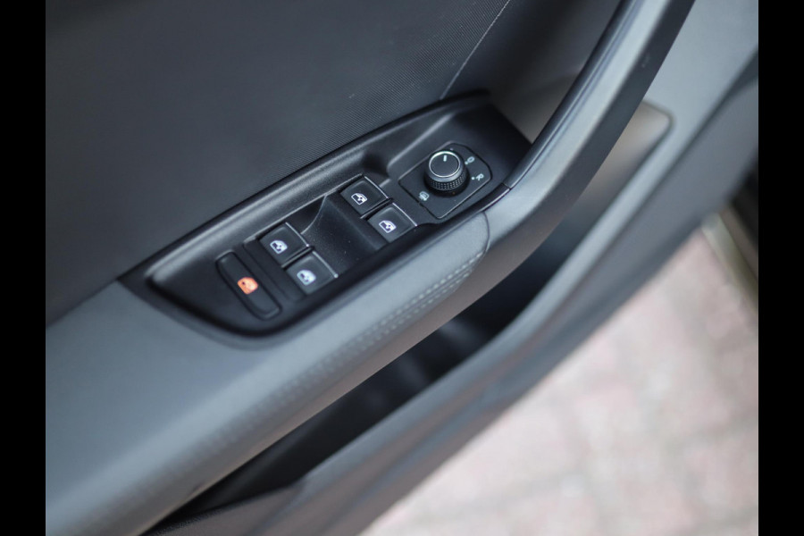 Audi A1 Sportback 40 TFSI Edition One | Keyless | Camera | Stoelverw.