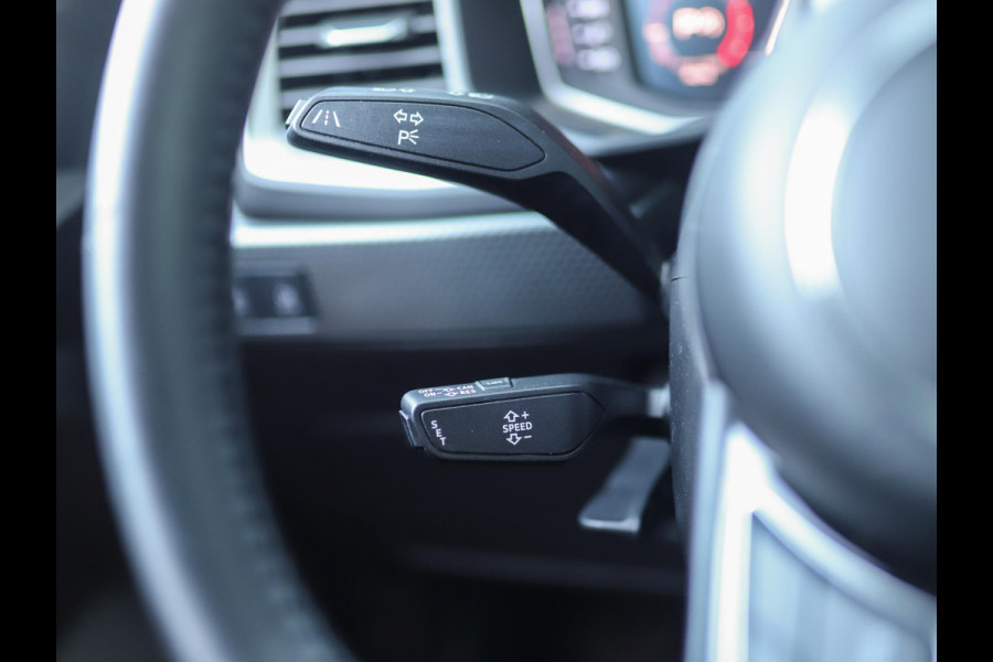 Audi A1 Sportback 40 TFSI Edition One | Keyless | Camera | Stoelverw.
