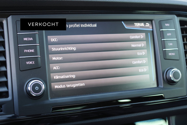 CUPRA Ateca 2.0 TSI 4DRIVE *Pano*Kuipstoelen*Remus*Trekhaak*Beats*