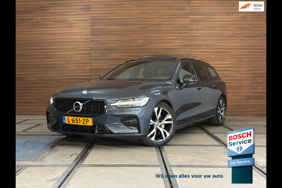 Volvo V60 2.0 B3 R-Design | Panoramadak | Harman Kardon | 360 Camera | Apple carplay & Android Auto