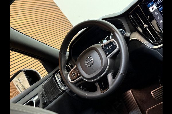 Volvo V60 2.0 B3 R-Design | Panoramadak | Harman Kardon | 360 Camera | Apple carplay & Android Auto
